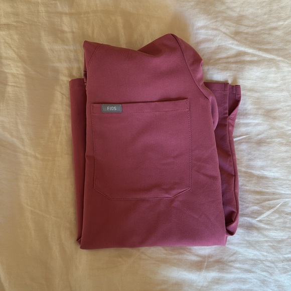 FIGS Technical Collection Set Color: Quartz - Picture 2 of 4